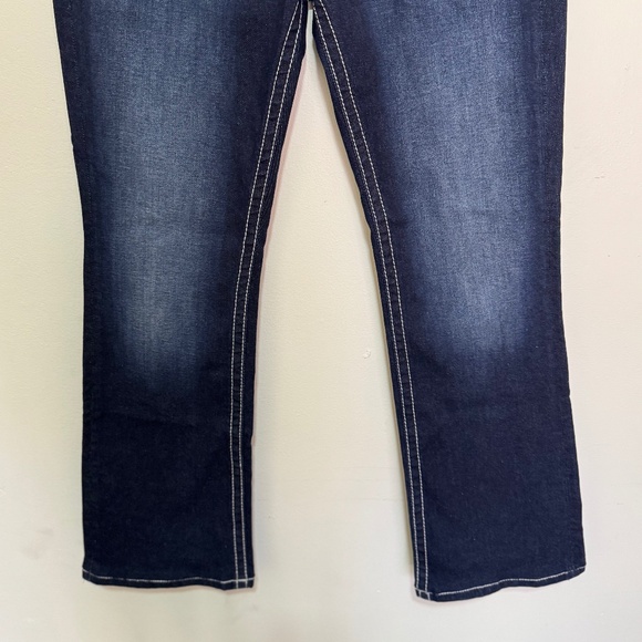 NWOT Miss Me Chloe Bootcut Jeans with Metallic Glitz Faux Flap Pockets Size 32 - Picture 6 of 15